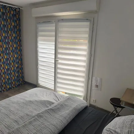 Duplex Proche Stade De France, Paris Et Cdg